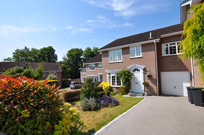 4 Bedroom Terraced House To Rent In Birchdale Road, Wimborne, BH21