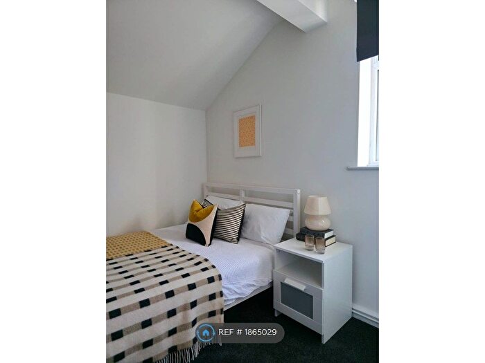 1 Bedroom Flat To Rent In Wilson Patten Street, Warrington, WA1