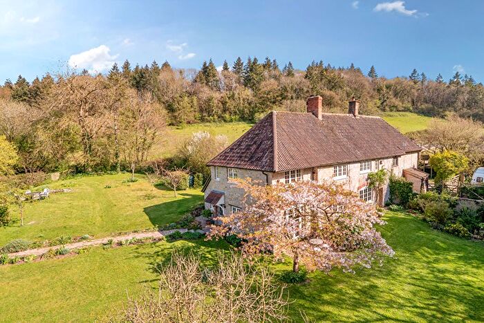 4 Bedroom Semi-Detached House For Sale In Netherclay, Thurlbear, TA3