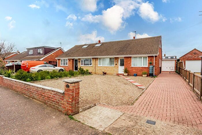 3 Bedroom Chalet For Sale In Raymond Road, Hellesdon, NR6