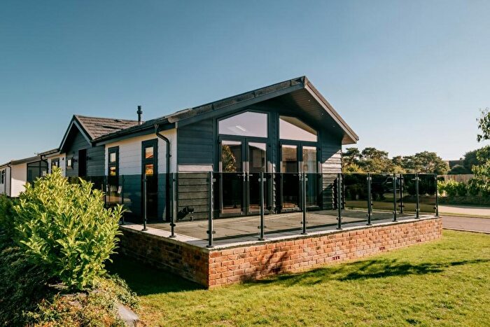 3 Bedroom Lodge For Sale In New Lissett Alaska Bed, The Poplars, Burnham Market, Kings Lynn, Norfolk, PE31