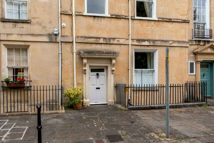1 Bedroom Apartment To Rent In Ainslies Belvedere, Bath, BA1