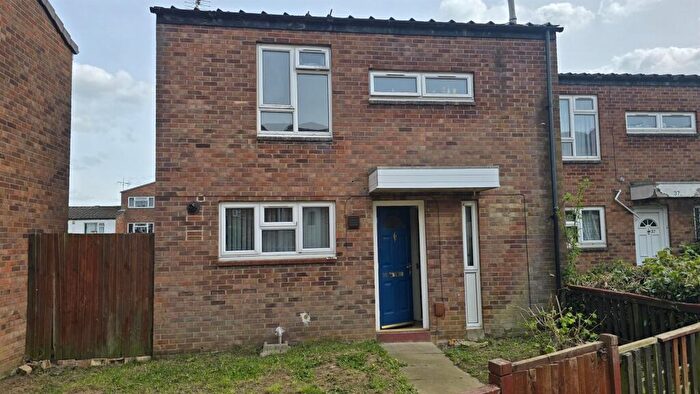 3 Bedroom End Of Terrace House To Rent In Somerby Garth, Peterborough, PE1