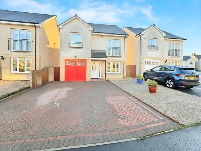 3 Bedroom Detached House For Sale In Loch Venachar Gardens, Glenrothes, KY6