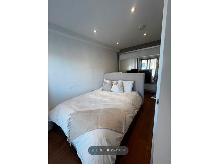 1 Bedroom Flat To Rent In Hammersmith, London, W6