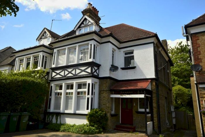 1 Bedroom Flat To Rent In Egmont Road, Sutton, Surrey, SM2