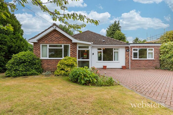 3 Bedroom Detached Bungalow For Sale In Hurn Road, Drayton, NR8