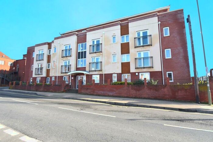 2 Bedroom Apartment To Rent In Quay Street, Fareham, PO16