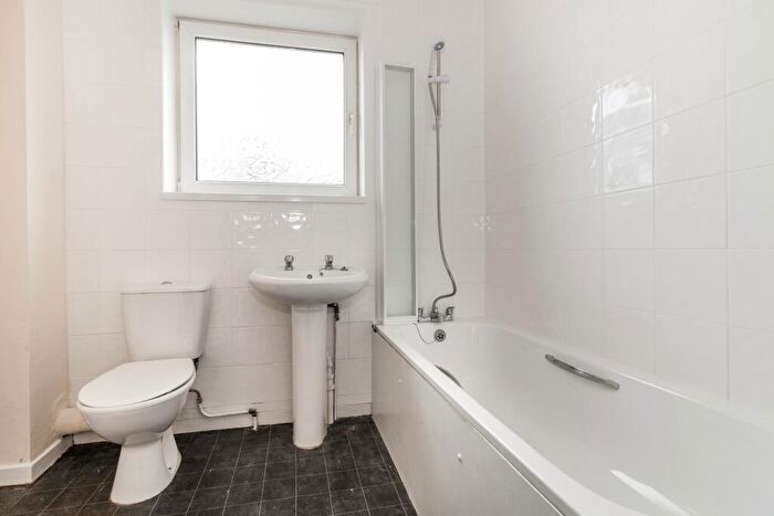 1 Bedroom Apartment To Rent In Acacia Court, Forest Town, Mansfield, NG19