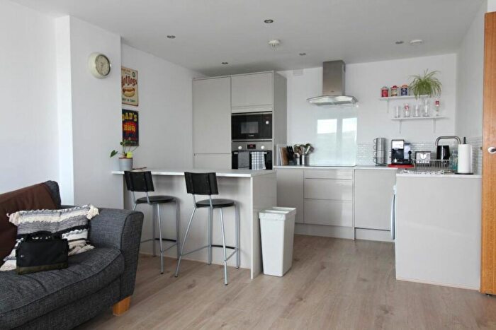 2 Bedroom Flat To Rent In - Morton Works, AVaialble July, S1