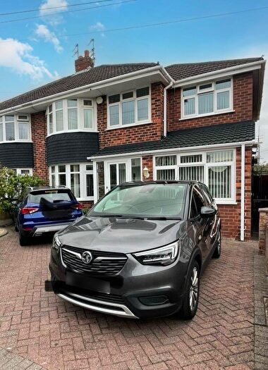 4 Bedroom Semi-Detached House For Sale In Keswick Close, Liverpool, Merseyside, L31