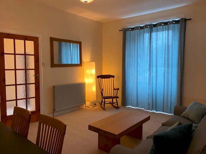 1 Bedroom Flat To Rent In Stewart Terrace, Gorgie, Edinburgh, EH11