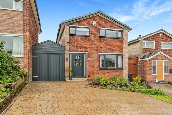 3 Bedroom Detached House For Sale In Cleveland Avenue, Meltham, Holmfirth, HD9