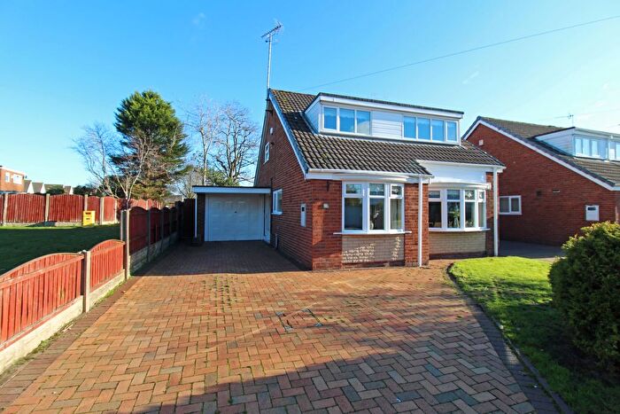 3 Bedroom Detached House For Sale In The Round Meade, Maghull, L31