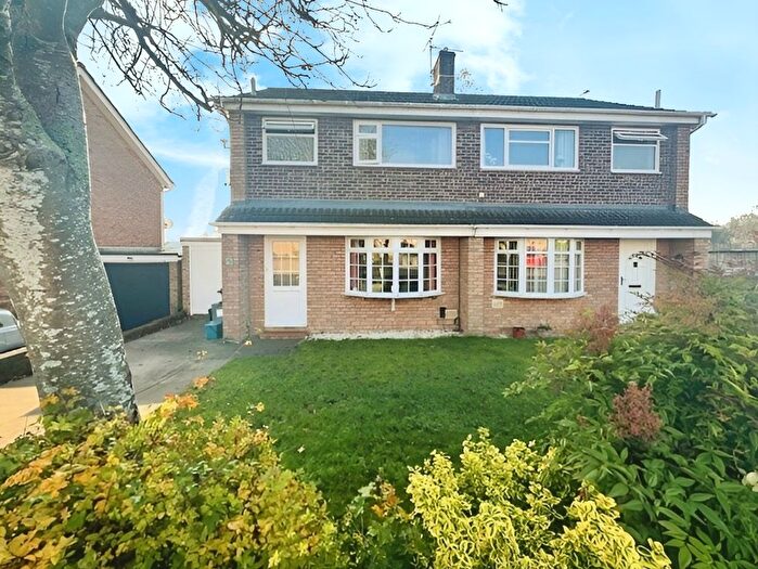 3 Bedroom Semi-Detached House To Rent In Stuart Avenue, Chepstow, NP16