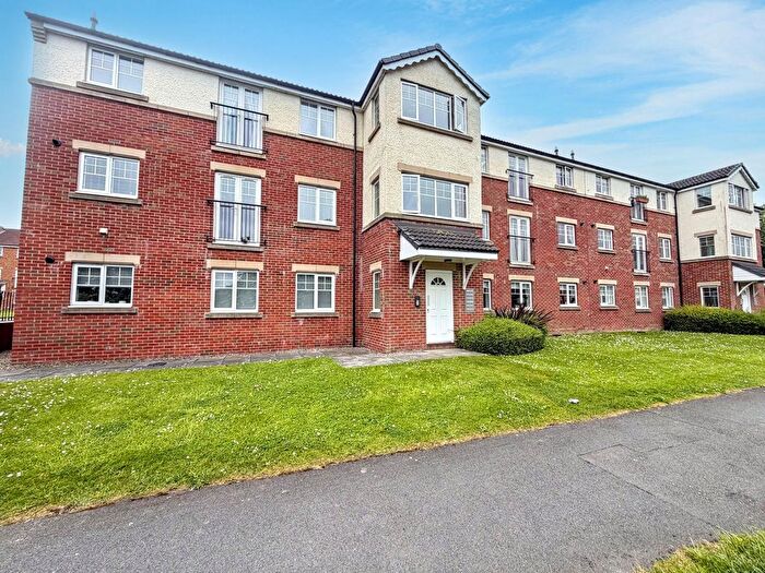 2 Bedroom Flat For Sale In Ellesmere Close, Fencehouses, Houghton Le Spring, DH4