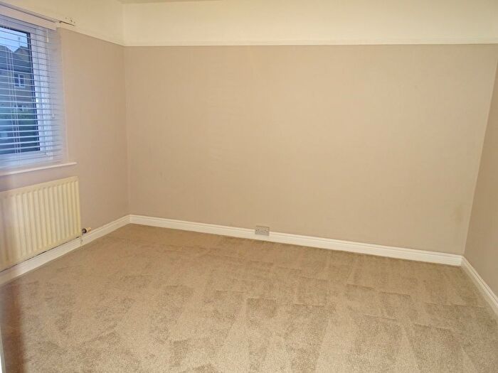 4 Bedroom Terraced House To Rent In Bron Y Felin, Llangefni, Ynys Mon, LL77