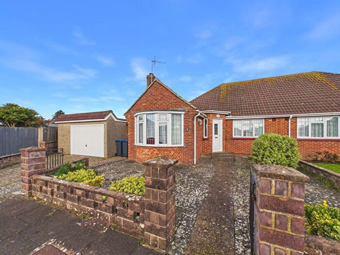 3 Bedroom Semi-Detached Bungalow For Sale In Rothesay Close, Worthing, BN13
