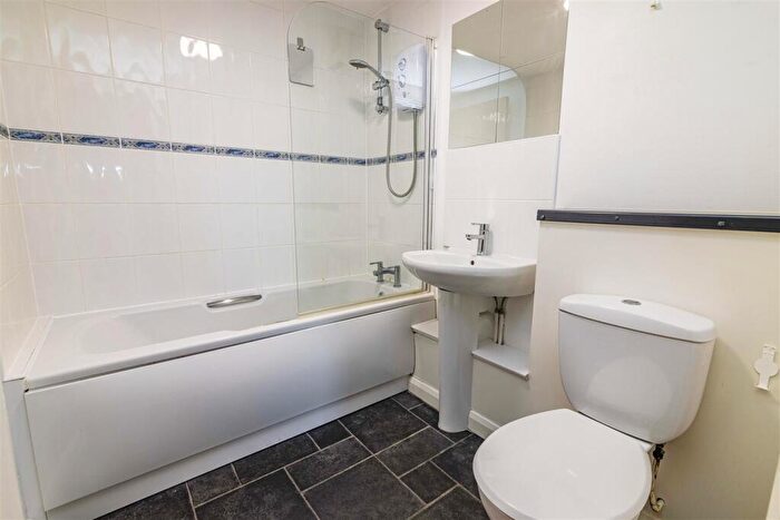 1 Bedroom Flat To Rent In Mansfield Road, Nottingham, NG1