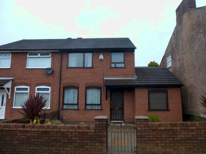 3 Bedroom Semi-Detached House To Rent In West End Road, Haydock WA11