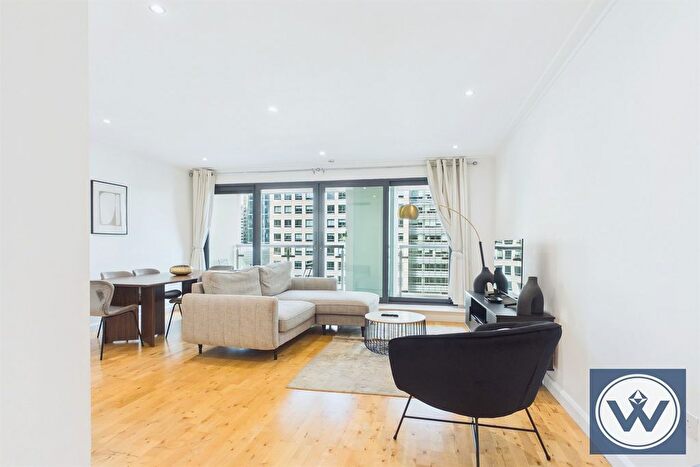 2 Bedroom Flat To Rent In Discovery Dock Apartments East, E14
