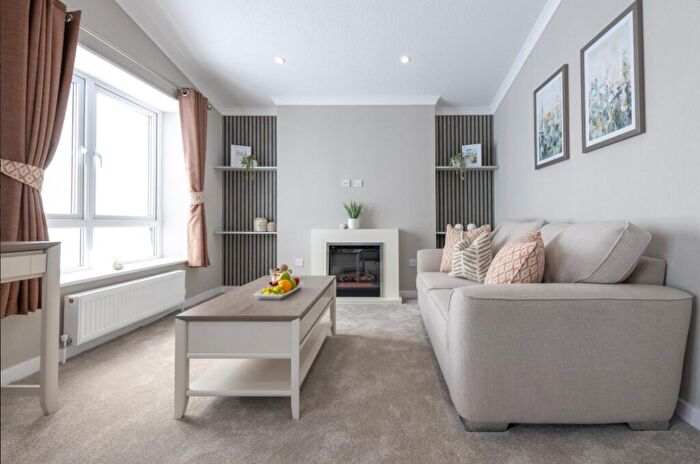 2 Bedroom Park Home For Sale In The Image Sandy Bay, Canvey Island, SS8