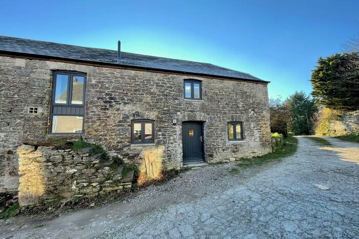 3 Bedroom Barn Conversion To Rent In Brixton, Devon, PL8