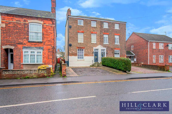 4 Bedroom Town House To Rent In Skirbeck Road, Boston, PE21