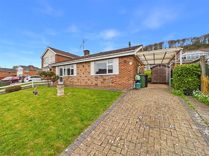 3 Bedroom Detached Bungalow For Sale In Hollywell Road, Mitcheldean, GL17