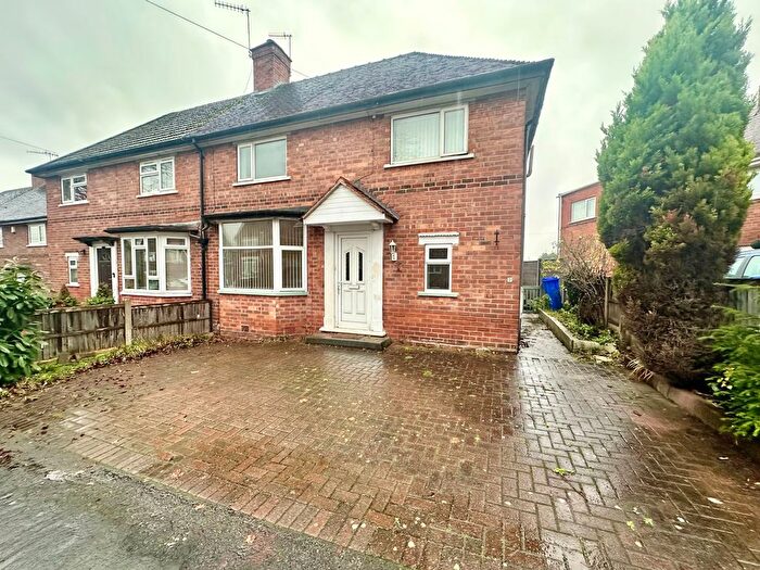 3 Bedroom Semi Detached House To Rent In Ashdale Road, Ilkeston, DE7