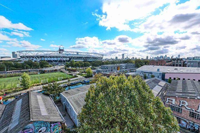 1 Bedroom Flat For Sale In " Bedroom Apartment - Plot " At Monier Road, London, E3