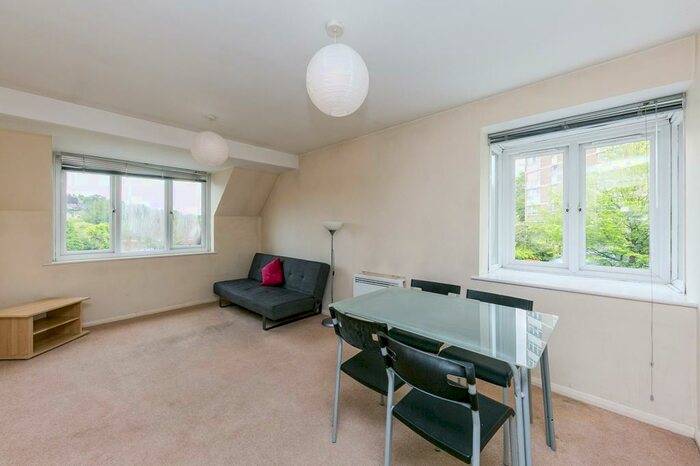 1 Bedroom Apartment To Rent In Town Centre, Guildford, GU2