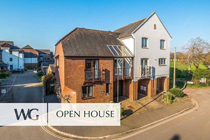 2 Bedroom Semi Detached House For Sale In Topsham, Devon, EX3