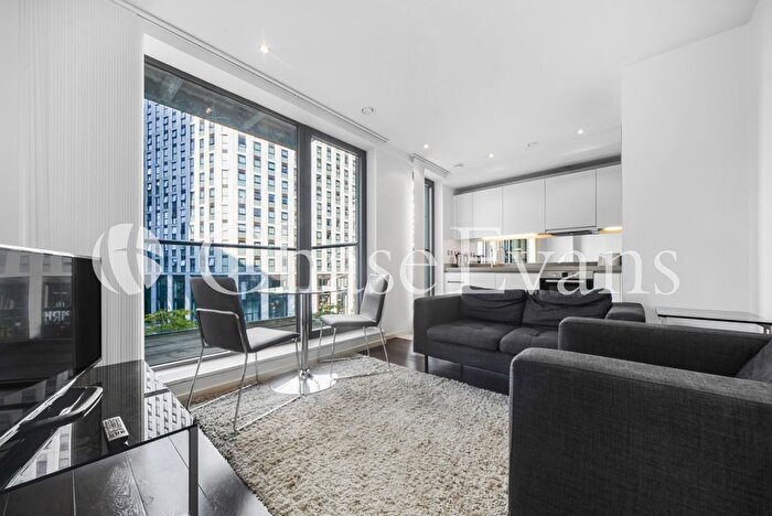 1 Bedroom Flat To Rent In North Boulevard, Baltimore Wharf, Canary Wharf, London, E14