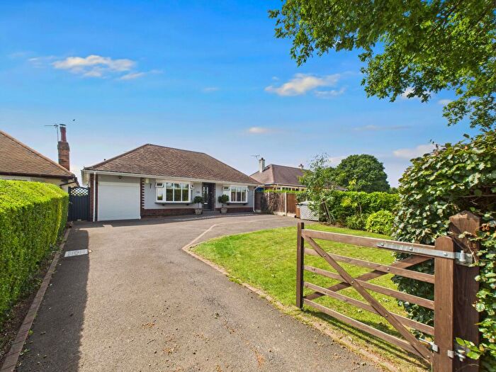 2 Bedroom Detached Bungalow For Sale In Catfoot Lane, Lambley, Nottingham, NG4