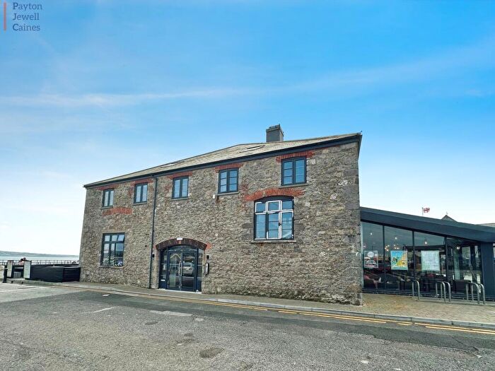 1 Bedroom Apartment For Sale In The Jennings Building, The Harbour, Porthcawl., CF36