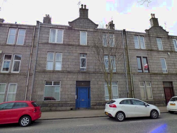 2 Bedroom Flat To Rent In Willowbank Road, Aberdeen, AB11