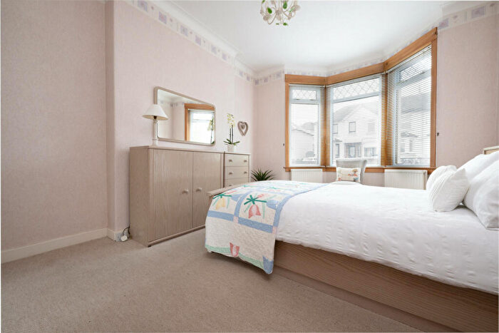 2 Bedroom Bungalow For Sale In Reservoir Road, Gourock, PA19