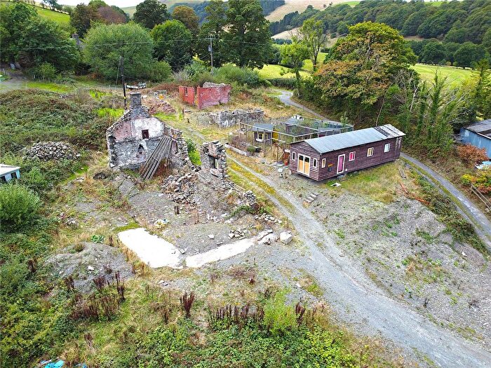 Cottage For Sale In Tafolwern, Llanbrynmair, Powys, SY19