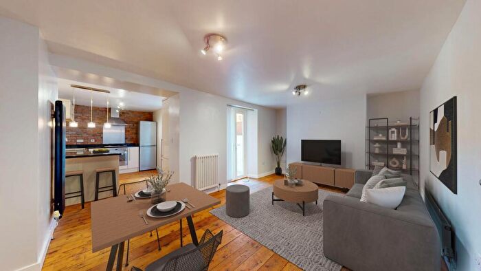 1 Bedroom Flat For Sale In Tunnel Terrace, Newport, NP20