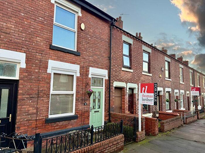 2 Bedroom Terraced House For Sale In Stockport Road, Gee Cross, Hyde, SK14
