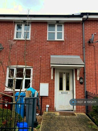 3 Bedroom Terraced House To Rent In Rainshaw Lane, Manchester, M18