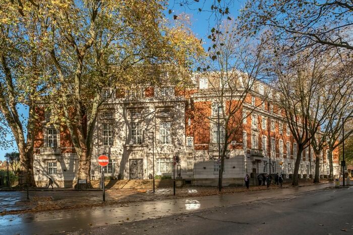 1 Bedroom Flat To Rent In Rosebery Avenue, London, EC1R