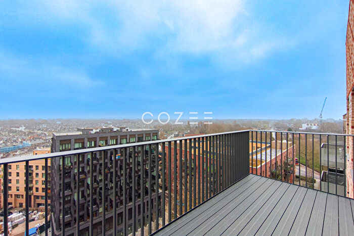 2 Bedroom Flat To Rent In Munstead Apartments, One Clapham, SW11