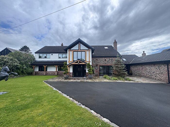 4 Bedroom Detached House For Sale In Stunning Barn Conversion With No Onward Chain - Fairfield Road, Poulton-Le-Fylde, FY6