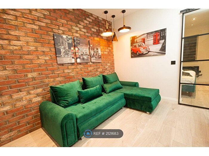 1 Bedroom Flat To Rent In Lena Gardens, London, W6