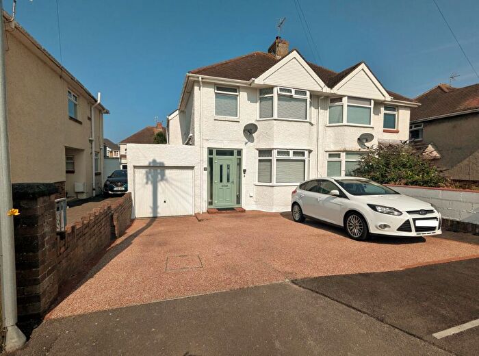 3 Bedroom Semi-Detached House For Sale In Nicholls Avenue, Porthcawl, Bridgend, CF36