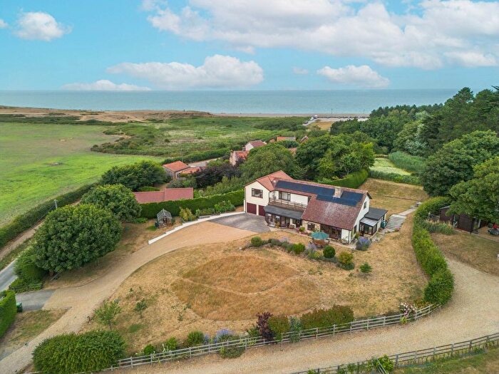 5 Bedroom Detached House For Sale In Beach Lane, Weybourne, NR25