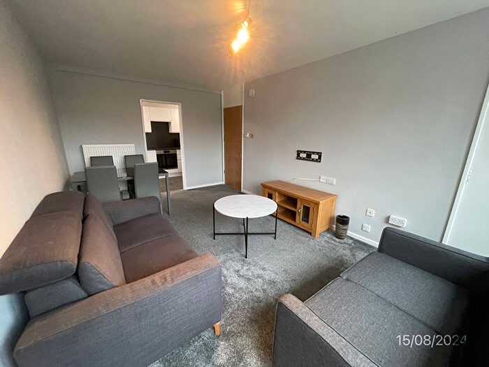 2 Bedroom Flat To Rent In Davidson House, First Floor Flat, Aberdeen, Aberdeenshire, AB15