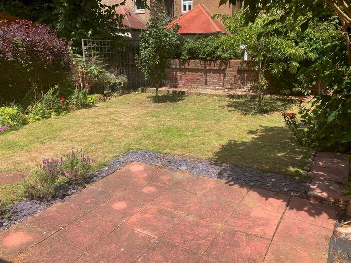 1 Bedroom Flat To Rent In Bouverie Road West, Folkestone, CT20